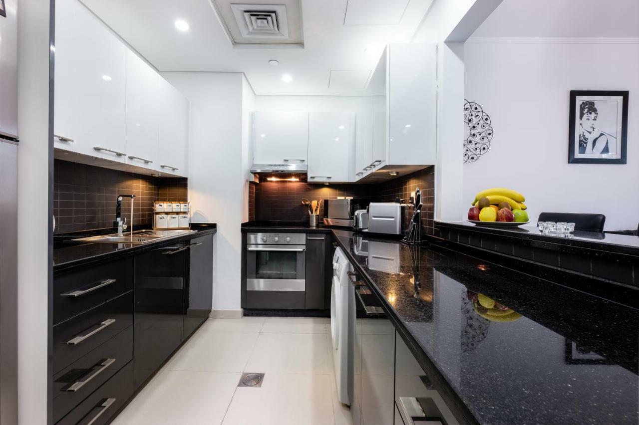 Maison Privee - Big, Bright, Luxury Marina Views Apt Next To Beach Dubai Luaran gambar