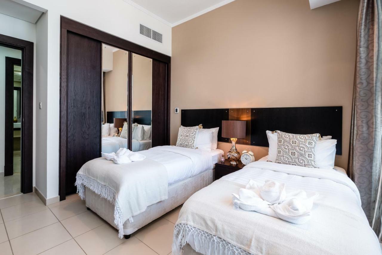 Maison Privee - Big, Bright, Luxury Marina Views Apt Next To Beach Dubai Luaran gambar