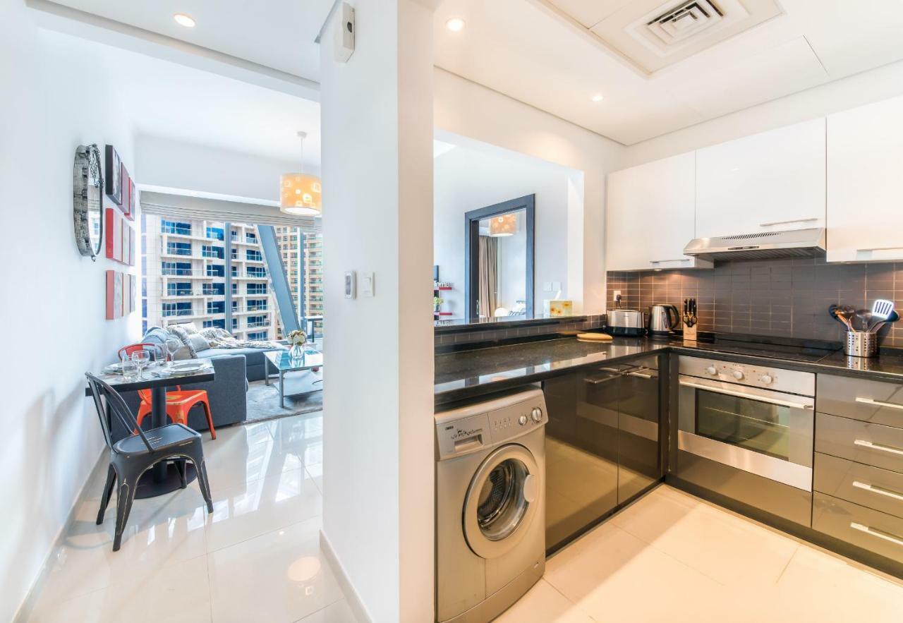 Maison Privee - Big, Bright, Luxury Marina Views Apt Next To Beach Dubai Luaran gambar