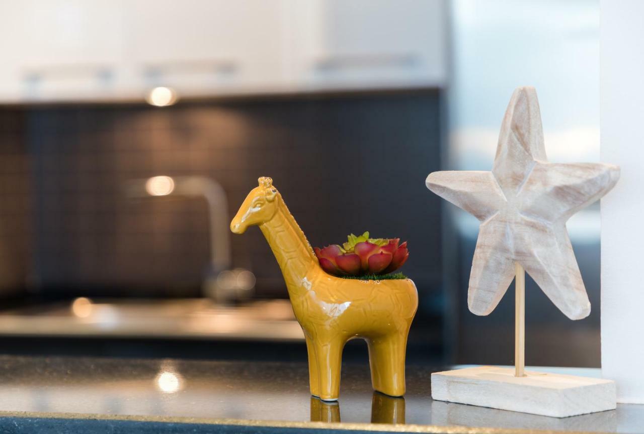 Maison Privee - Big, Bright, Luxury Marina Views Apt Next To Beach Dubai Luaran gambar